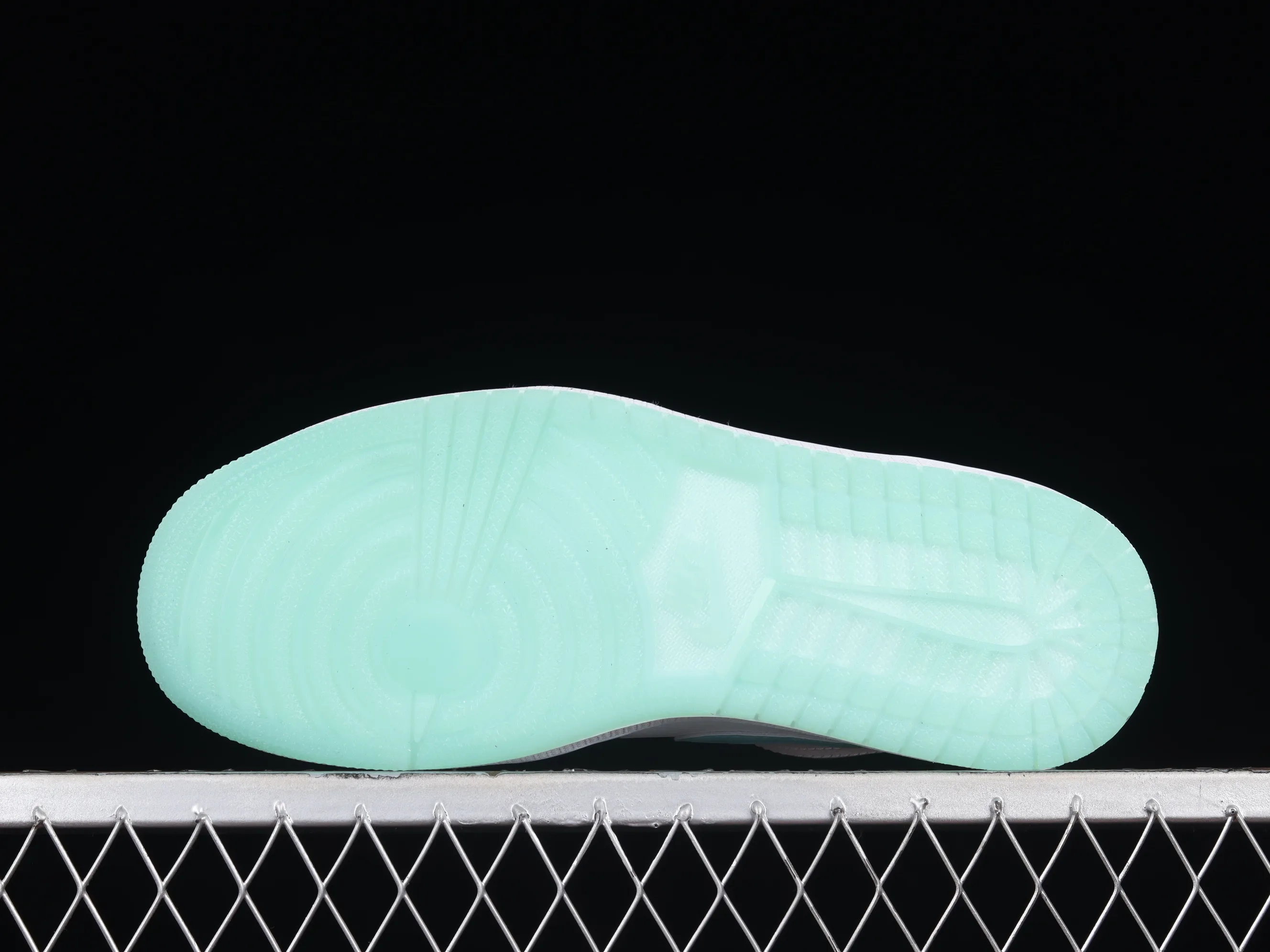 All categories Air Jordan Jordan series basketball shoes Air Jordan 1 Low G version pure original Air Jordan 1 Low AJ1 Joe 1 Tiffany green low-top cultural leisure sports sneakers CQ9828-131